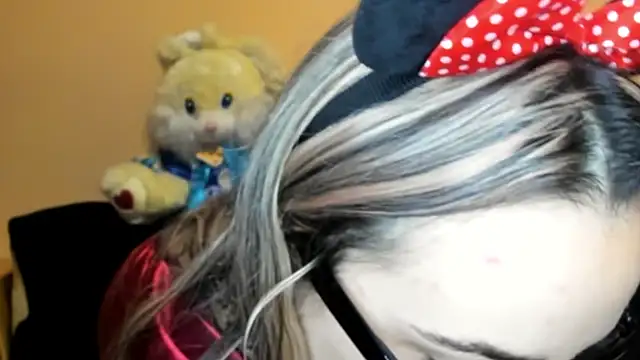 LadyLyanna online show from November 3, 10:10 pm