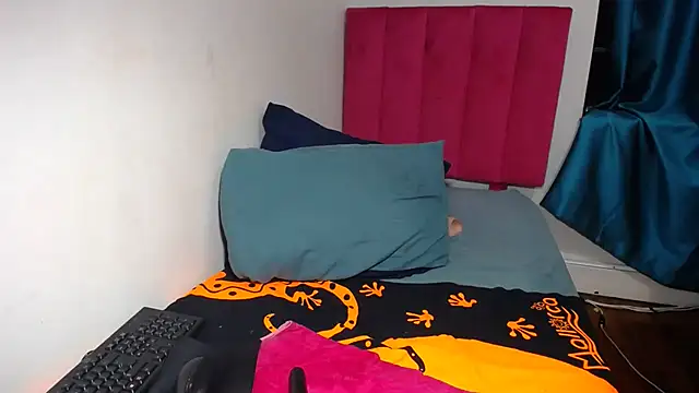 Mywife777 online show from March 1, 2:15 am