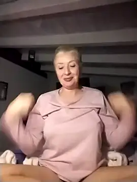 divinaerotica online show from December 15, 6:01 pm