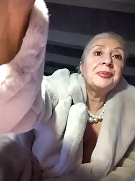 divinaerotica online show from January 8, 3:58 pm