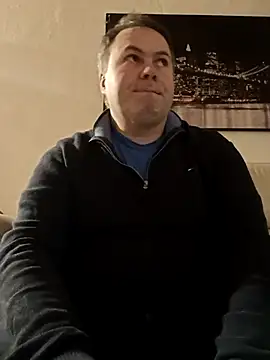 Pourleplasirs online show from February 13, 10:43 pm