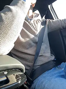 Snapshot of bullyboyy chatting on March 18, 9:09 am bullyboyy online show from March 18, 9:09 am