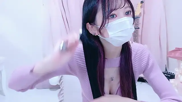 Snapshot of Megu-mimi chatting on October 22, 6:46 am Megu-mimi online show from October 22, 6:46 am