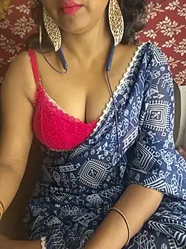Snapshot of Cute_Jiyaa chatting on July 6, 5:48 pm Cute Jiyaa online show from July 6, 5:48 pm