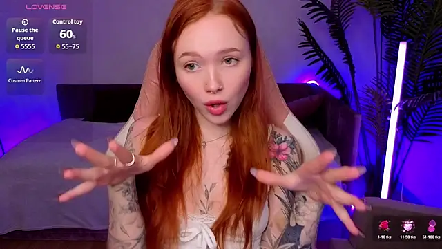 Maya Light online show from March 11, 1:55 am