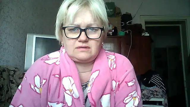 Mayya4321 online show from April 7, 11:54 am