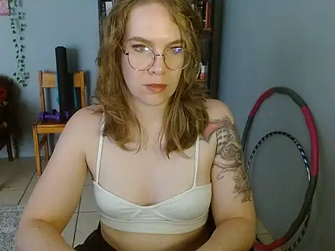 Snapshot of Chill_Billie chatting on March 30, 10:05 am Chill Billie online show from March 30, 10:05 am