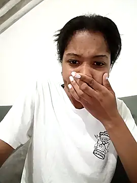 Zaira Rose  online show from February 6, 12:59 am