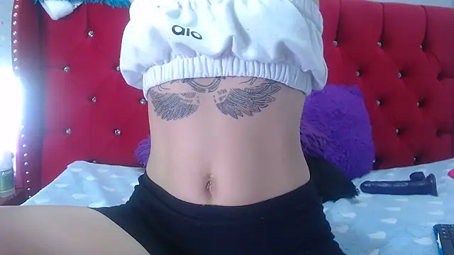 Snapshot of Ariasmithog chatting on December 4, 2:37 pm Ariasmithog online show from December 4, 2:37 pm