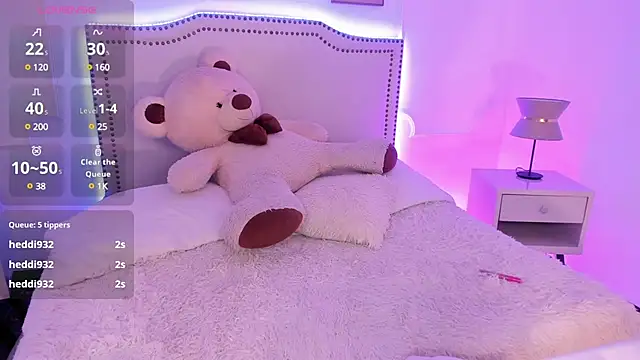 meli ortiz  online show from February 5, 6:48 pm