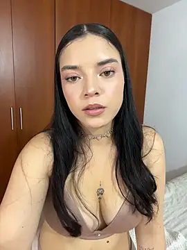 eileensophi online show from March 26, 3:34 am