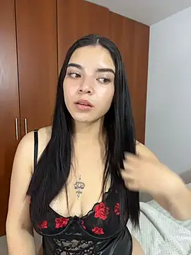 eileensophi online show from March 28, 2:55 am