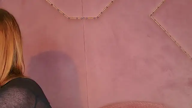 EvansLover online show from November 30, 8:57 pm