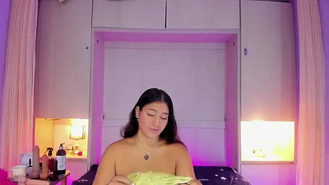 CandyyMaria online show from March 13, 7:53 pm