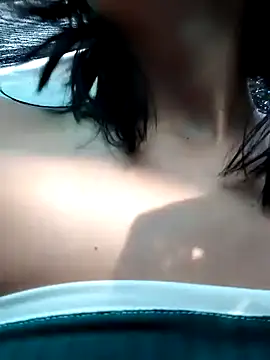 Snapshot of Maiden-Hot chatting on January 30, 12:48 pm Maiden-Hot online show from January 30, 12:48 pm