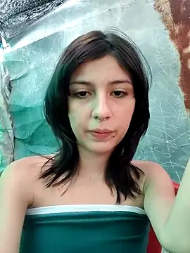 Snapshot of Maiden-Hot chatting on February 17, 7:53 pm Maiden-Hot online show from February 17, 7:53 pm