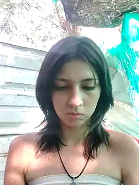 Snapshot of Maiden-Hot chatting on February 19, 7:48 pm Maiden-Hot online show from February 19, 7:48 pm