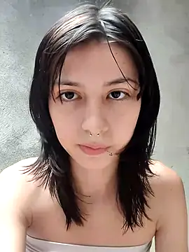 Snapshot of Maiden-Hot chatting on February 23, 9:05 pm Maiden-Hot online show from February 23, 9:05 pm