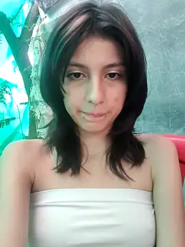 Snapshot of Maiden-Hot chatting on March 20, 8:08 pm Maiden-Hot online show from March 20, 8:08 pm