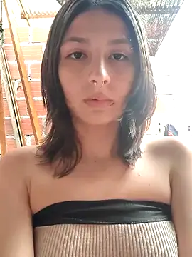 Snapshot of Maiden-Hot chatting on October 17, 7:38 pm Maiden-Hot online show from October 17, 7:38 pm