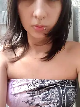 Maiden-Hot online show from December 17, 7:42 pm