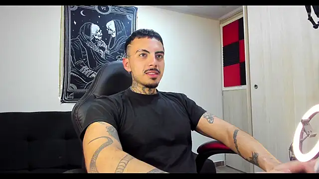 Snapshot of scockpion__ chatting on March 3, 8:05 am scockpion online show from March 3, 8:05 am