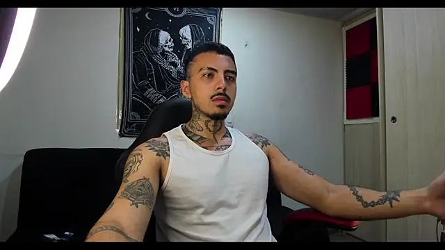 Snapshot of scockpion__ chatting on March 5, 6:54 am scockpion online show from March 5, 6:54 am