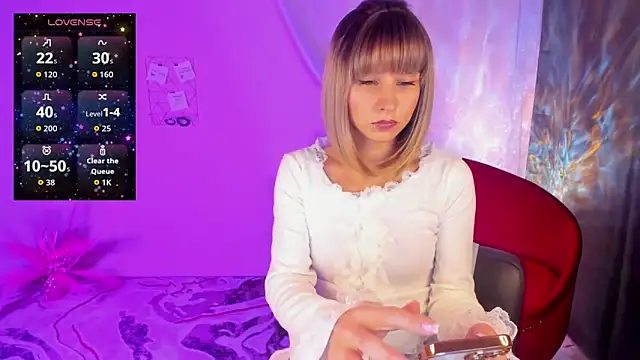 CharmBianca online show from November 16, 1:17 pm