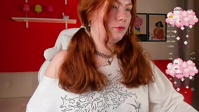 SophieOuld online show from September 20, 2:40 pm