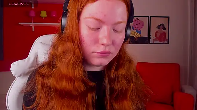 SophieOuld online show from September 26, 3:32 am