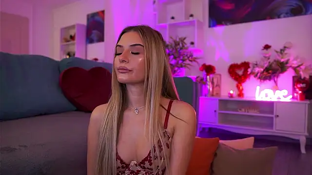 Midnight Seduction online show from February 14, 7:21 pm