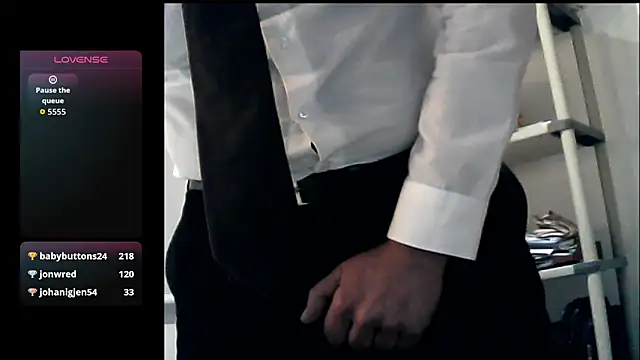 66MA69 online show from April 7, 5:46 pm