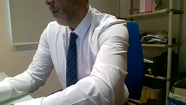 66MA69 online show from April 11, 7:35 am