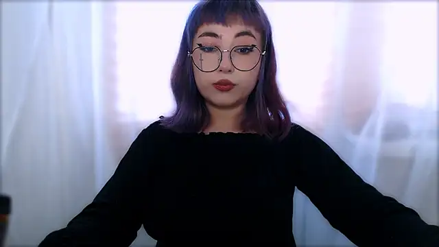 purplewitch online show from December 16, 8:08 am