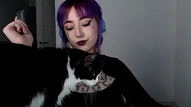 purplewitch online show from February 2, 12:04 pm