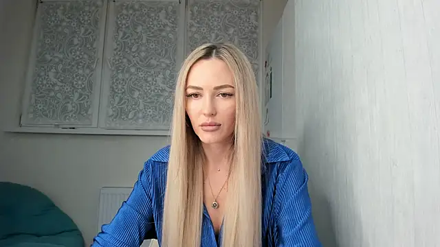 Snapshot of juciepussy_ chatting on March 19, 7:06 pm juciepussy online show from March 19, 7:06 pm
