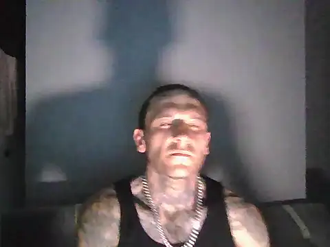 Snapshot of cruz815 chatting on November 19, 7:03 pm cruz815 online show from November 19, 7:03 pm