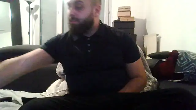 Snapshot of Zer_oki chatting on November 23, 7:46 pm Zer oki online show from November 23, 7:46 pm