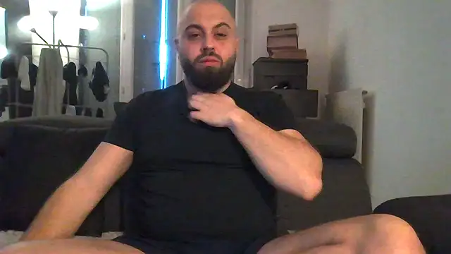 Snapshot of Zer_oki chatting on January 10, 4:09 pm Zer oki online show from January 10, 4:09 pm