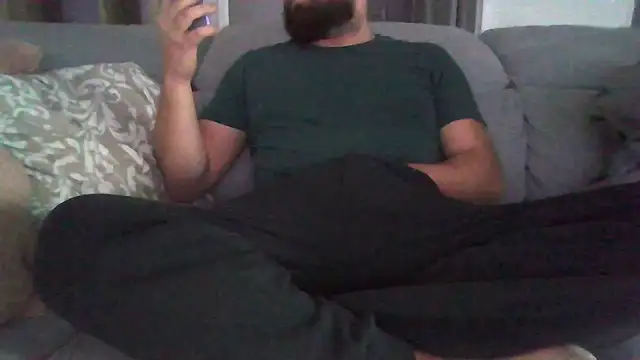 Snapshot of Zer_oki chatting on February 12, 9:04 am Zer oki online show from February 12, 9:04 am