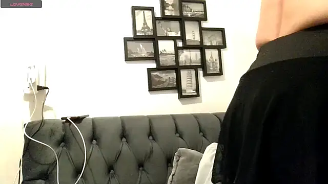 MirandaLatinaLovely online show from October 31, 3:02 pm