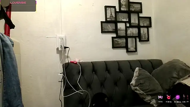 MirandaLatinaLovely online show from November 25, 3:34 pm