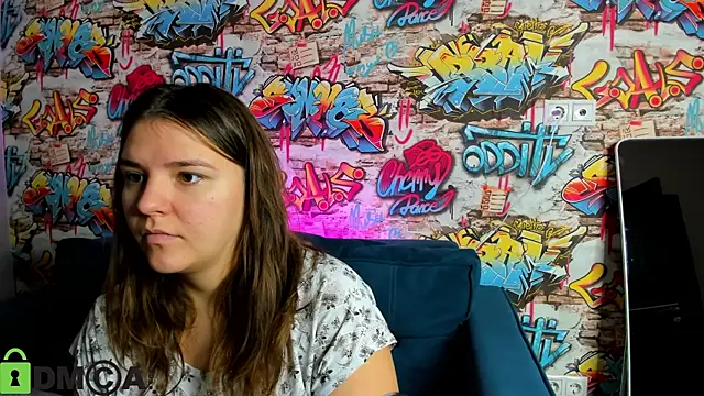 Snapshot of Jenny_Jimmy chatting on November 20, 1:06 am Jenny Jimmy online show from November 20, 1:06 am