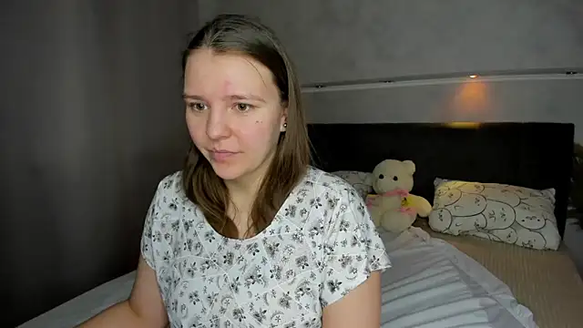 Jenny Jimmy online show from May 5, 9:39 am