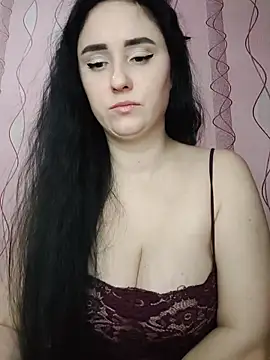 AddieAdams online show from March 30, 8:15 am