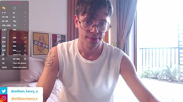 Snapshot of William_Henry_ chatting on March 4, 8:31 am William Henry online show from March 4, 8:31 am