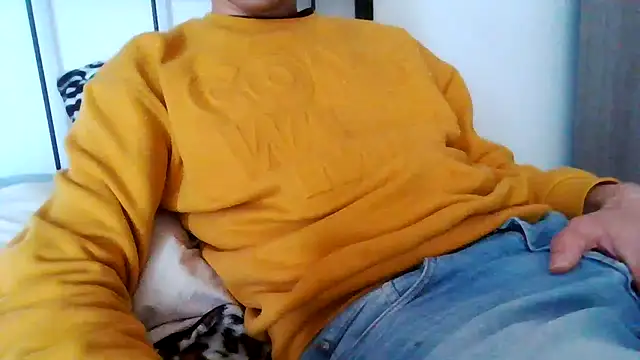 tommyboyteen online show from February 3, 1:19 pm