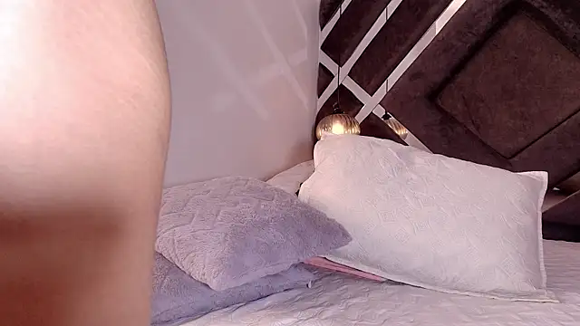 sara lopee1 online show from October 31, 12:06 pm