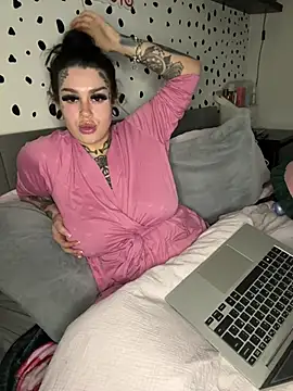 tempzzz12 online show from April 21, 7:06 pm