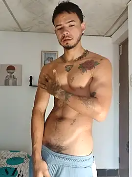 Niick01  online show from October 7, 1:52 pm